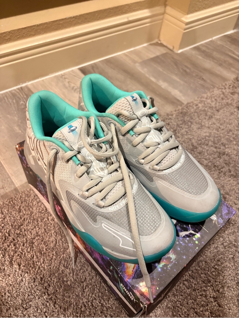 MB 01 Low “UFO”